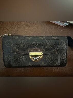Monogram Canvas Astrid wallet